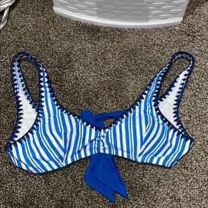 NWOT Swimming Suit Top